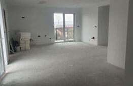 Penthouse 150 mp, vedere 360 grade, Exterior Vest