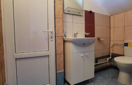 Spatiu comercial si parcare 70mp zona centrala