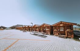 Afacere la cheie, 18 casute de vacanta, zona de agrement Baile Figa