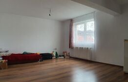 Garsoniera 32mp, langa pasarela, zona Sanovil