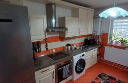 Apartament 3 camere mobilat, 70 mp, parcare