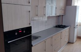 Apartament 3 camere, decomandat, Zona Lama