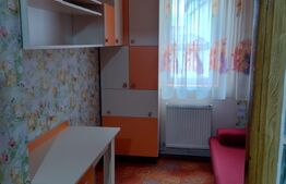 Apartament 3 camere, decomandat, Zona Lama