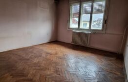 Casa spatioasa, de 140 mp, in zona centrala