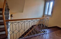 Casa spatioasa, de 140 mp, in zona centrala