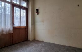 Casa spatioasa, de 140 mp, in zona centrala