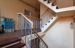 Casa spatioasa, de 140 mp, in zona centrala