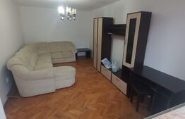 Apartament 3 camere,decomandat,zona Stefan cel Mare