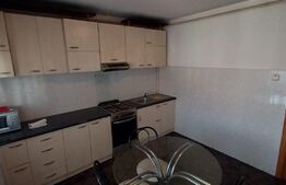 Apartament 3 camere,decomandat, scara interioara, 108mp, zona Andrei Muresanu