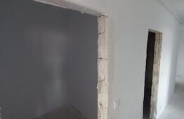 Apartament semifinisat, 3 camere,2bai ,incalzire in pardosea,92mp