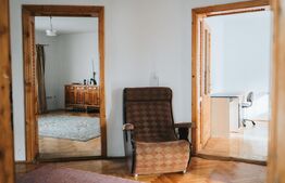 Casa cu 4 apartamente de vanzare cu peste 100mp utili!