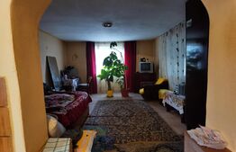 Casa de vanzare  280mp, 5 camere, beci, garaj 