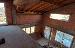 Casa -Vila 321mp,teren 1700 mp ,D+P+M Zona Sigmir