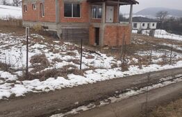 Casa -Vila 321mp,teren 1700 mp ,D+P+M Zona Sigmir