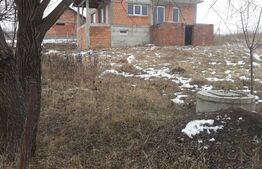 Casa -Vila 321mp,teren 1700 mp ,D+P+M Zona Sigmir