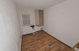 Apartament la casa ,etaj 2 + parcare