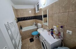 Apartament la casa ,etaj 2 + parcare