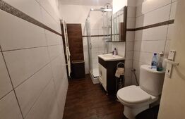 Apartament 3 camere decomandat. Zona Lama 