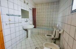 Oportunitate investitie, cladire 450 mp utili si 10 ari in zona ideala