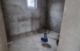 Casa de 3 dormitoare in zona rurala. 15km de oras. 