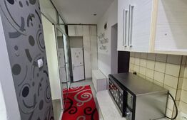 Garsoniera semidecomandata 