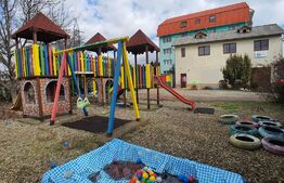 Oportunitate investitie! Cladire de vanzare + 10 ari de teren in zona centrala Bistrita 