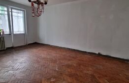 Apartament de 4 camere 77MP