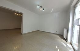 Apartament de 2 camere, 40mp, ideal ca si spatiu comercial!