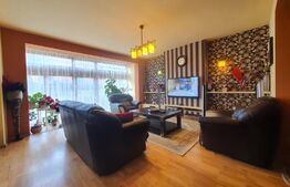 Casa duplex in Unirea, 6 dormitoare, 320 mp utili per unitate  