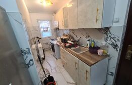 Apartament 2 camere semidecomandate .Zona Andrei Muresanul