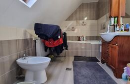 Casa de vanzare in zona Ultracentrala! 