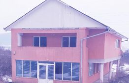 Casa -Cladire in apropire de Luk Oil, DN17 la 10 km de Bistrita