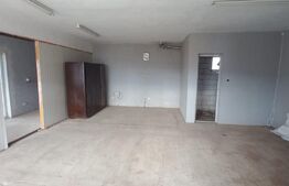 Casa -Cladire in apropire de Luk Oil, DN17 la 10 km de Bistrita