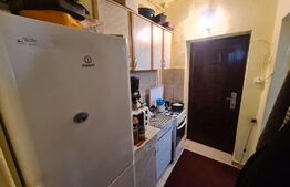 Garsoniera semidecomandata 