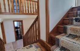 Casa de vânzare cu potențial comercial într-o zonă deosebită