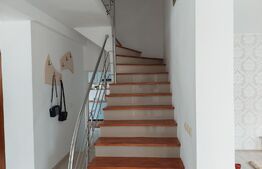 Casa spatioasa, pe teren de 680 mp, zona Centura