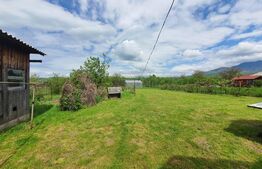 Casa 6 camere, 266 metri patrati, 25 de ari de teren, Josenii Bargaului