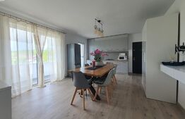 Apartament de 3 camere, 70 mp utili + 2 balcoane, mobilat si utilat, Centura