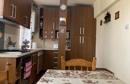 Apartament 3 camere, 70MP, decomandat, zona Sud