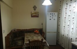 Apartament 3 camere, 70MP, decomandat, zona Sud