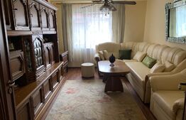 Apartament 3 camere, 70MP, decomandat, zona Sud