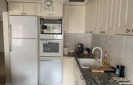 Apartament de lux, 3 camere,2 bai,105 mp ,decomandat,etaj2, Central,2 parcari