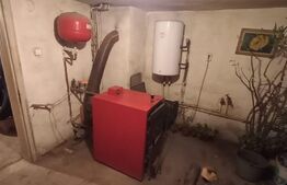 Casa 4 camere, la 8 km de Bistrita , Exterior Sud