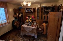 Casa 4 camere, la 8 km de Bistrita , Exterior Sud