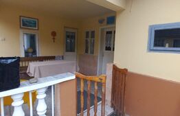 Casa 3 camere, la 20 km de Bistrita + afacere (magazin mixt in curte), 70mp, Exterior Est