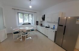 Casa lux 5 camere, 250MP, zona centrala Bistrita