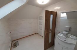 Casa lux 5 camere, 250MP, zona centrala Bistrita