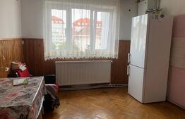 Apartament 3 camere, 70 mp, zona Centrala