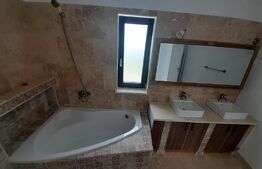 Duplex 4 camere, mobilat - utilat, 130 mp, 250 teren, zona Unirea