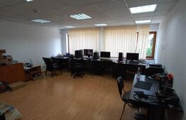 Spatiu comercial, front stradal, 140mp, zona Subcetate